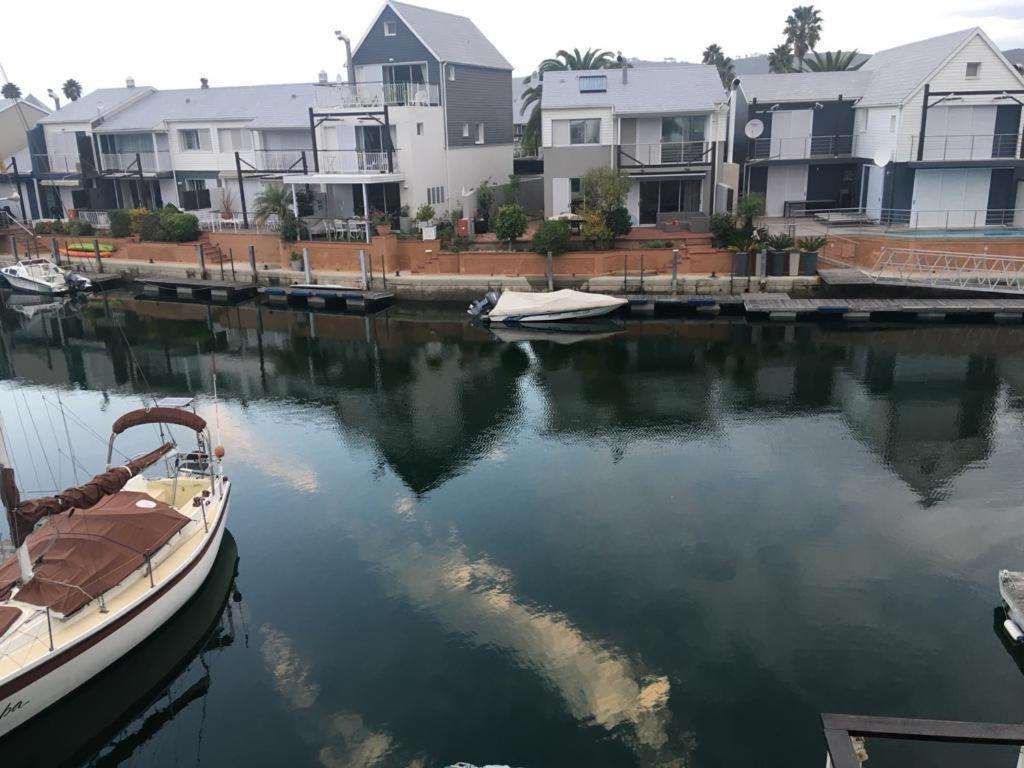 Gem Quays Waterfront One Bedroom นิสนา ภายนอก รูปภาพ